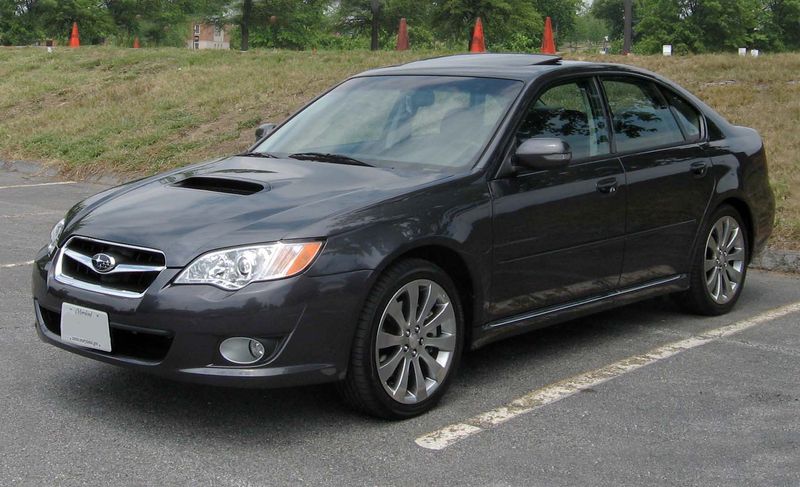 Файл:800px-08-Subaru-Legacy-SpecB.jpg